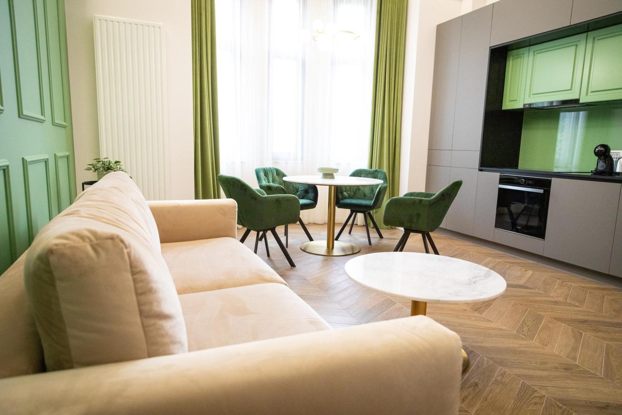 Poshspot Apartments Клуж-Напока Экстерьер фото